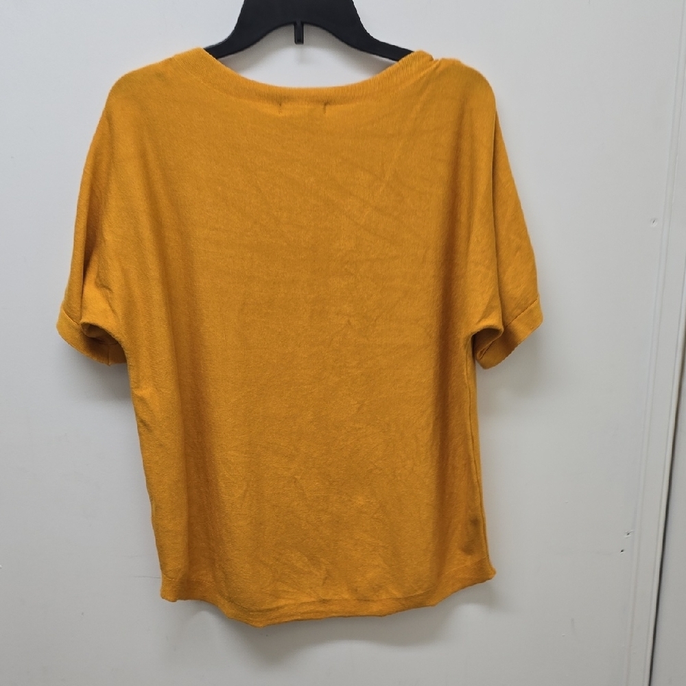 Cable & Guage Mustard Button-Accent Sweater - Size L - Picture 6 of 8